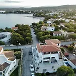 House Ilaria- Smeraldo Apartment